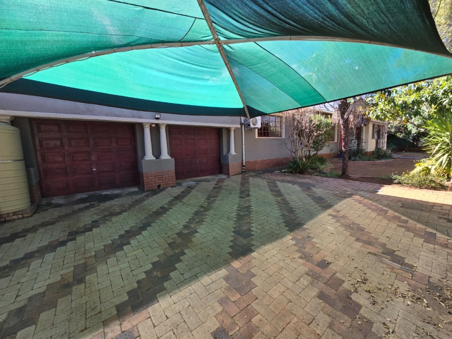 To Let 5 Bedroom Property for Rent in Westdene Free State